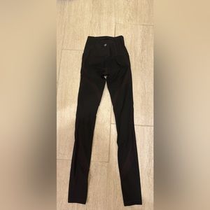 Lululemon Size 2 Leggings, reversible